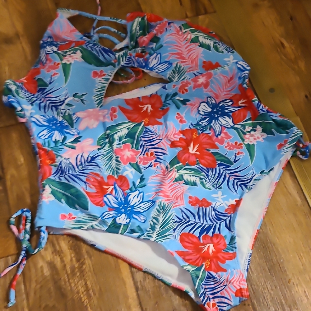 Tropical Floral Women's One Piece Swimsuit